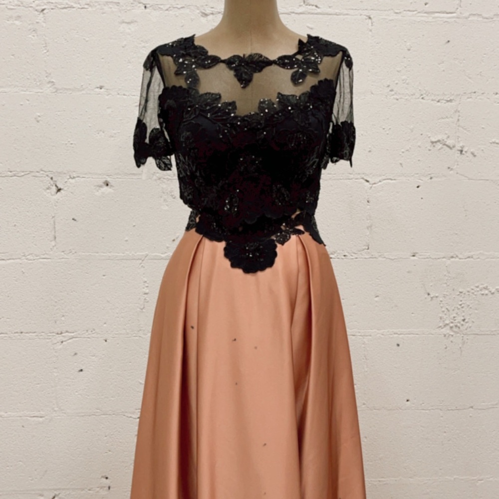 Prom dresse two pieces of set - Picture 3 of 5